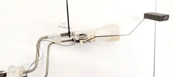 Volkswagen PASSAT B4 Fuel level sensor 