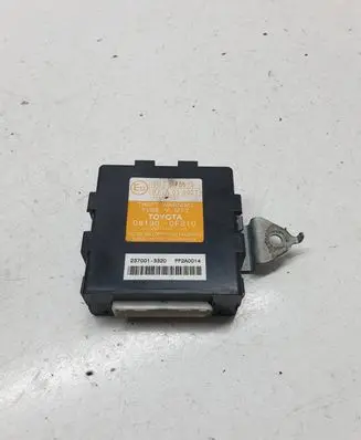 Toyota Corolla Verso AR10 Alarm control unit/module 081900F810 97A010027 2370013320