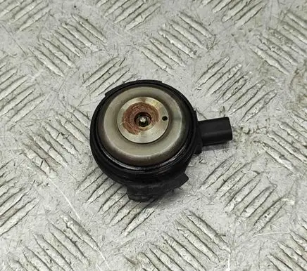 BMW X2 F39 Crankshaft position sensor 7614288