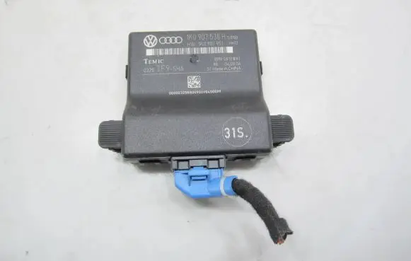 Skoda Octavia Mk2 (1Z) Gateway control module 1K0907530H 1K0907951