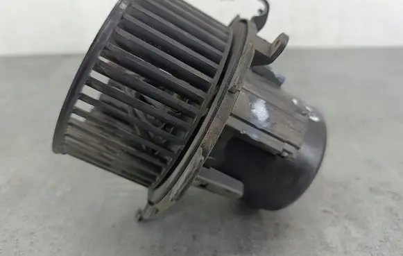 Renault Master II Heater fan/blower B0380BEHR