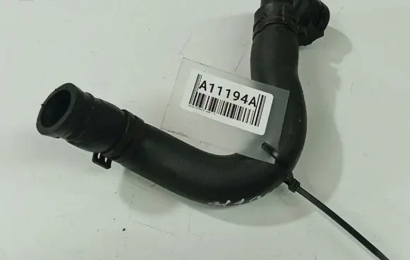 Skoda Octavia Mk2 (1Z) Engine coolant pipe/hose 
