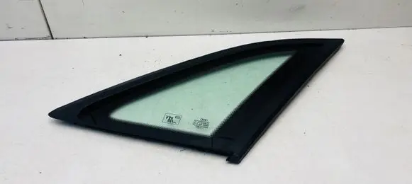 Audi Q3 8U Rear side window 8U0845300