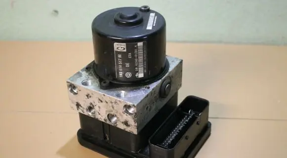 Audi A3 S3 8P ABS Pump 1K0907379Q