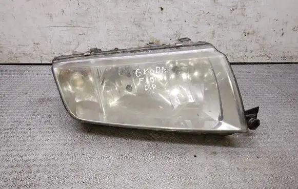 Skoda Fabia Mk1 (6Y) Headlight/headlamp 24636800