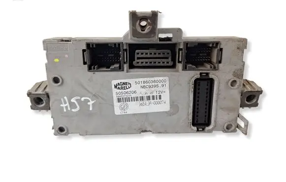 Alfa Romeo 159 Fuse module 50506206 501860360000
