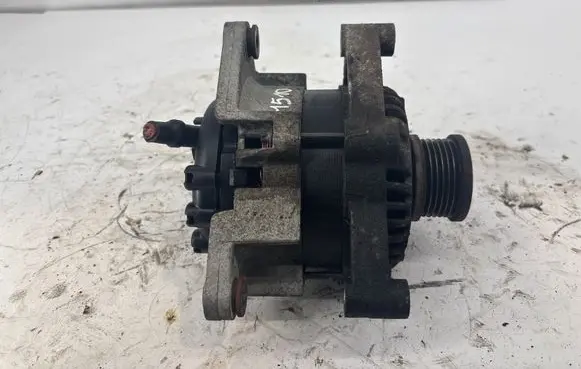 Opel Adam Generator/alternator M540