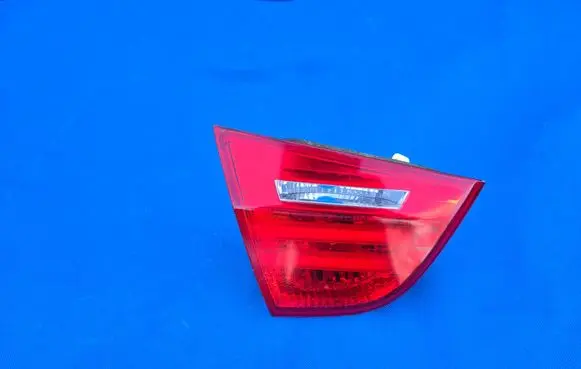 BMW 3 E90 E91 Tailgate rear/tail lights 7289427