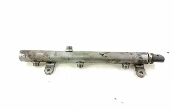 Fuel main line pipe