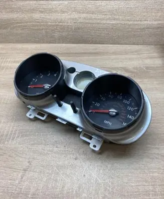 Nissan Qashqai+2 Speedometer (instrument cluster) JD261 7322586