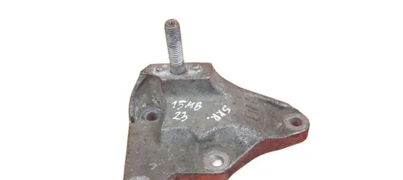 Ford Mondeo MK V Gearbox mounting bracket DS737M125HB T7CE
