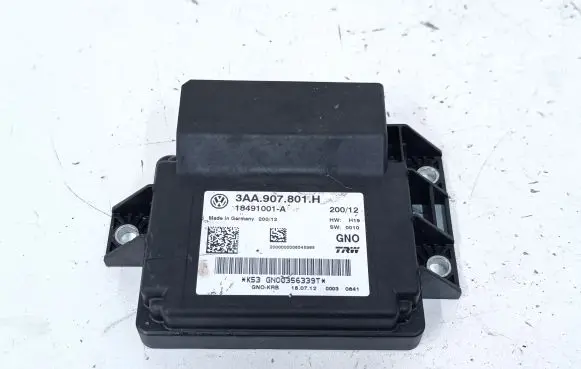 Volkswagen Tiguan Hand brake control module 3AA907801H 18491001A