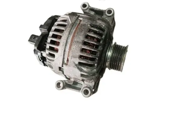 Seat Exeo (3R) Generator/alternator 06a903023g 0124525210