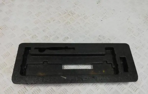 Ford Ecosport Tool box CN1517005A