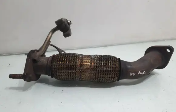 KIA Niro Muffler pipe connector clamp 