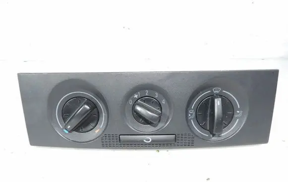 Skoda Fabia Mk1 (6Y) Climate control unit 6Y0819045H