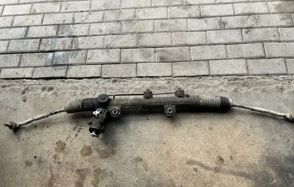 Mercedes-Benz E W211 Steering rack