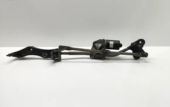 BMW 5 E60 E61 Front wiper linkage and motor 6934279 693427903 40482212V