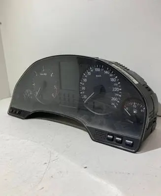 Audi A8 S8 D2 4D Speedometer (instrument cluster) 4D0919033AE 110008639033
