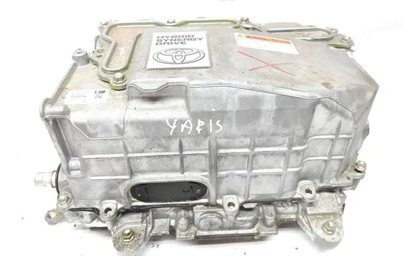 Toyota Yaris Voltage converter/converter module G920052010
