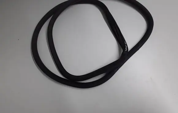 Peugeot 2008 I Rear door rubber seal (on body) 9806261880