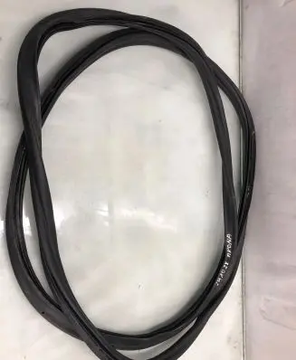 Seat Arona Loading door rubber seal (on body) 6f9827705F