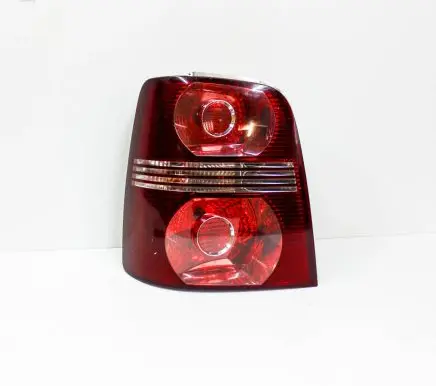 Volkswagen Touran I Rear/tail lights 1T0945257D