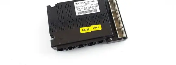 Bentley Continental Air conditioner control unit module 3W7907040 5HB008302-87 5HB008302