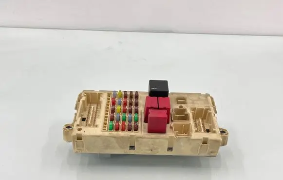 Peugeot Boxer Fuse module 1349511080 130906 250C20018