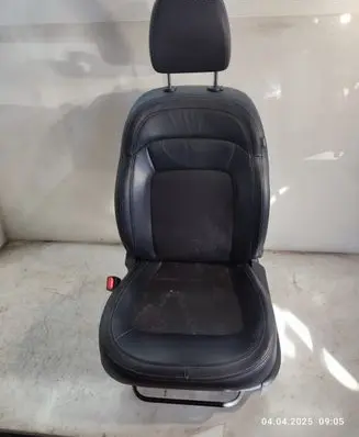 KIA Sportage Front passenger seat 