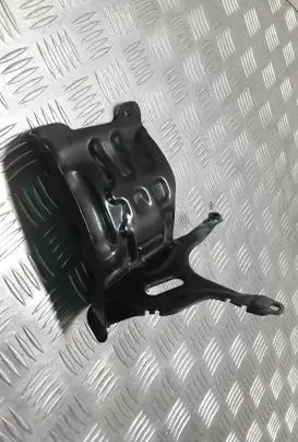 Volvo V40 Other engine bay part