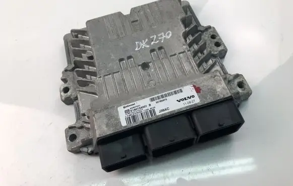 Volvo V50 Engine control unit/module 30788975