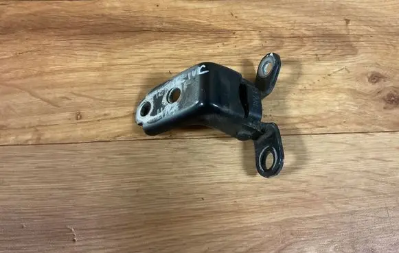 Honda Civic Rear door lower hinge 