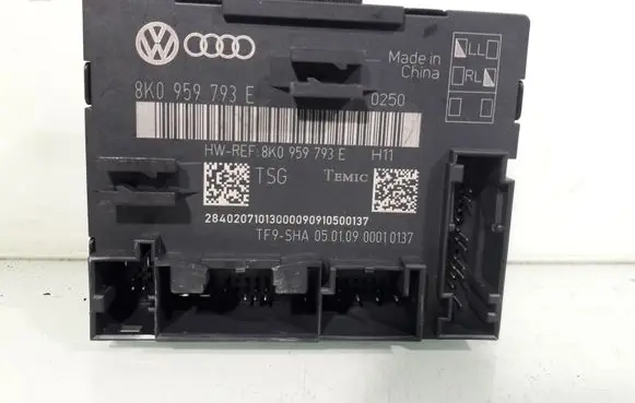Audi A4 S4 B8 8K Door control unit/module 8K0959793E