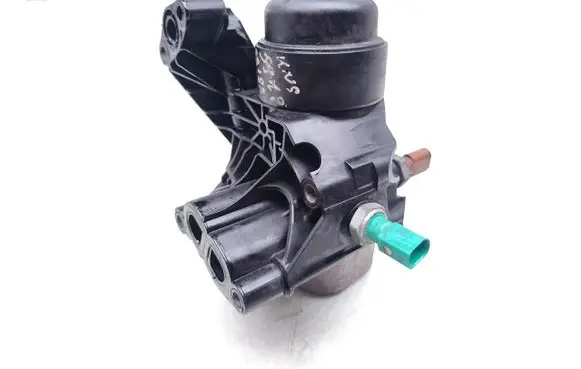 Skoda Superb B8 (3V) Oil filter mounting bracket 03N117021 03N115433