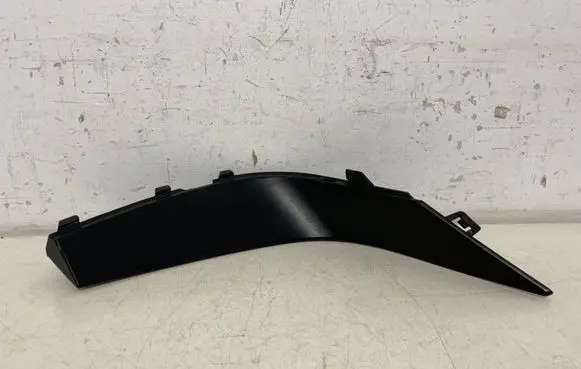 Porsche Macan (95B) Front bumper splitter molding 95B807820A