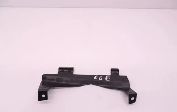 Volvo S60 Headlight/headlamp mounting bracket 89002986 D56