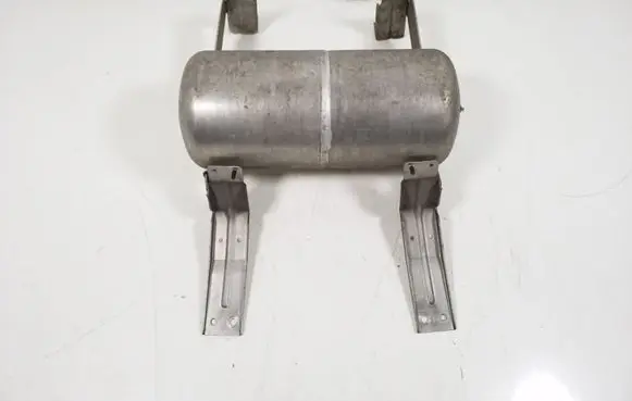 Mercedes-Benz GL X164 Air suspension tank/reservoir A1643200215