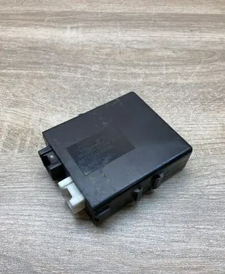 Hyundai Santa Fe Window wiper relay 9875026000 139103010
