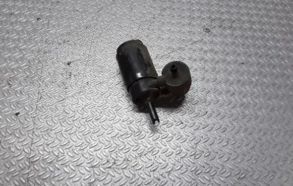 Volkswagen Transporter - Caravelle T4 Windscreen/windshield washer pump