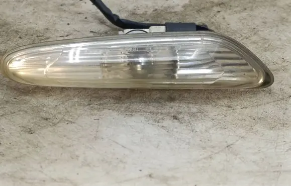BMW 3 E90 E91 Front fender indicator light 6932998