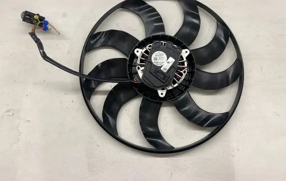 Audi A3 8Y Electric radiator cooling fan 5WA959455F 5WA121203F 0489020965