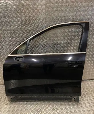 Volkswagen Touareg II Front door 