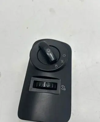 Ford Mustang V Light switch 7f9t14k147