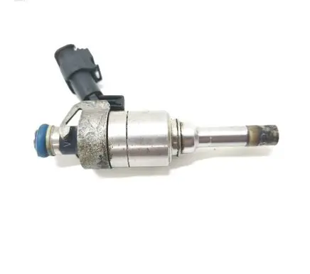 Skoda Octavia Mk2 (1Z) Fuel injector 06H906036H