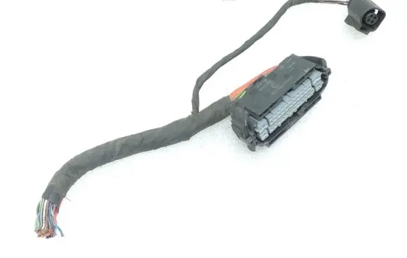 Volkswagen Tiguan ABS module connector plug