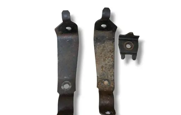Mercedes-Benz SLK R170 Sway bar bush bracket, front A2083230240 A2083230140