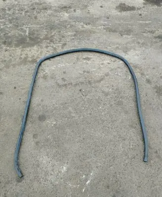 Front door rubber seal