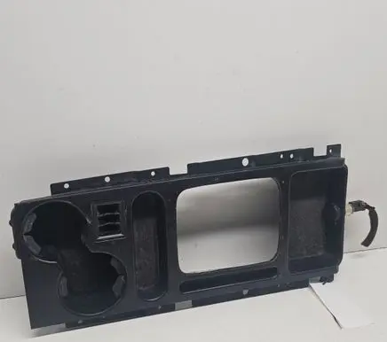 KIA Sorento Gear shifter surround trim plastic 846213E000