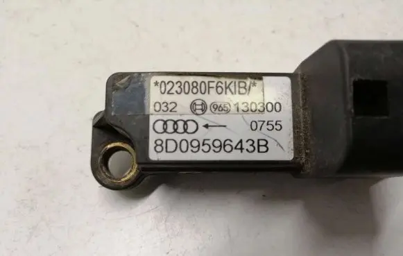 Audi A4 S4 B5 8D Airbag deployment crash/impact sensor 8D0959643B 023080F6K1B 130300